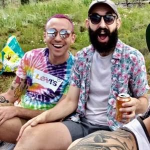 Meet your Posher, Corey